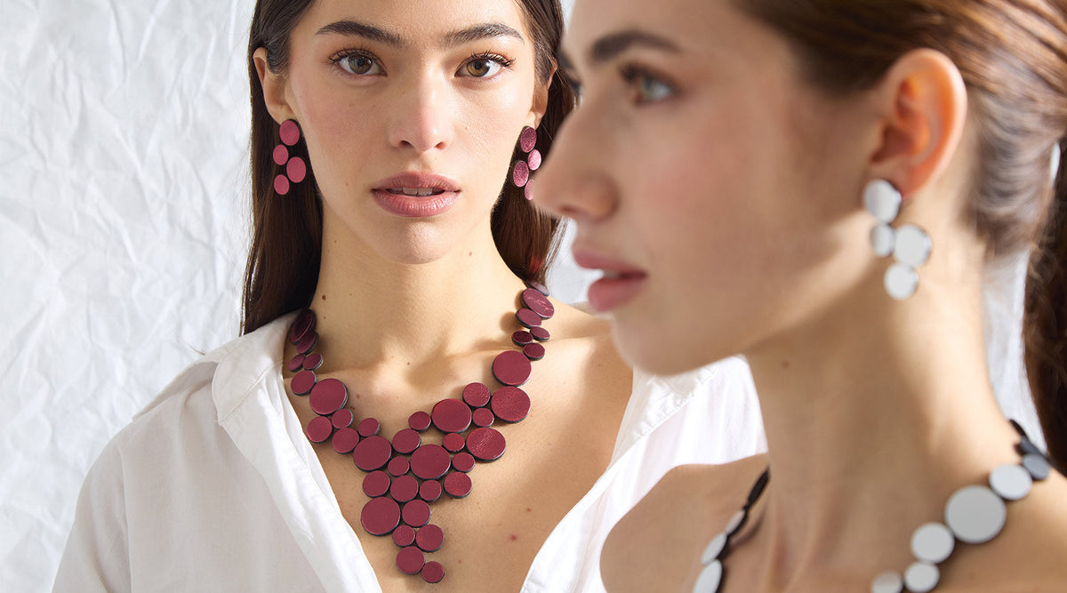How to Style Geometric Statement Necklaces