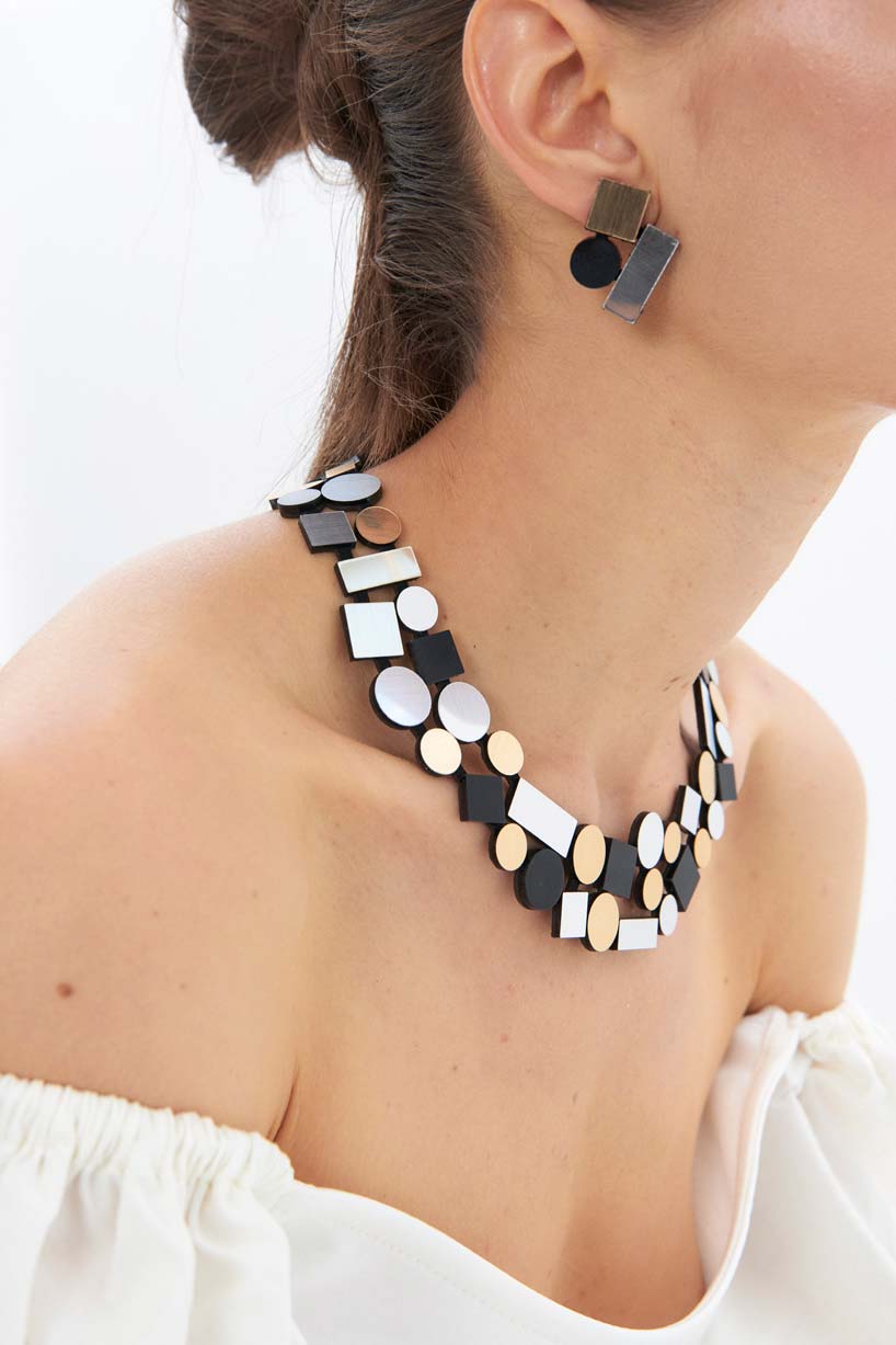 Bauhaus Round Necklace - Double Layer - Silver/Black/Gold