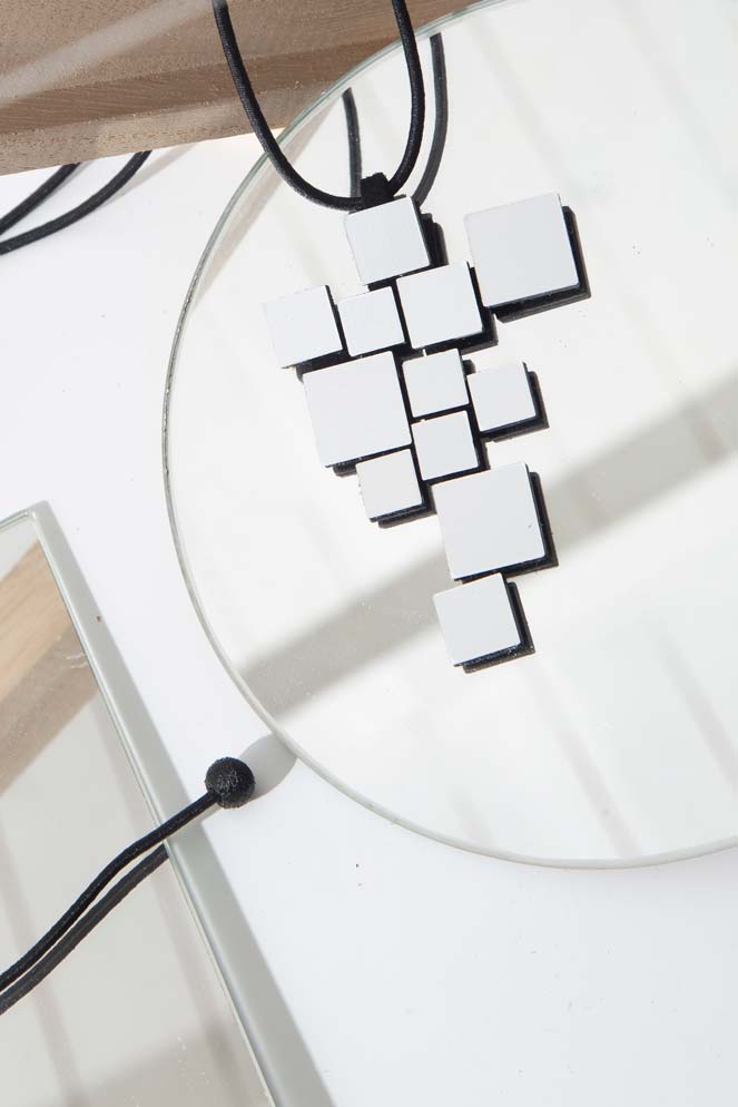 Collar Bauhaus Pendant Squares - Plata