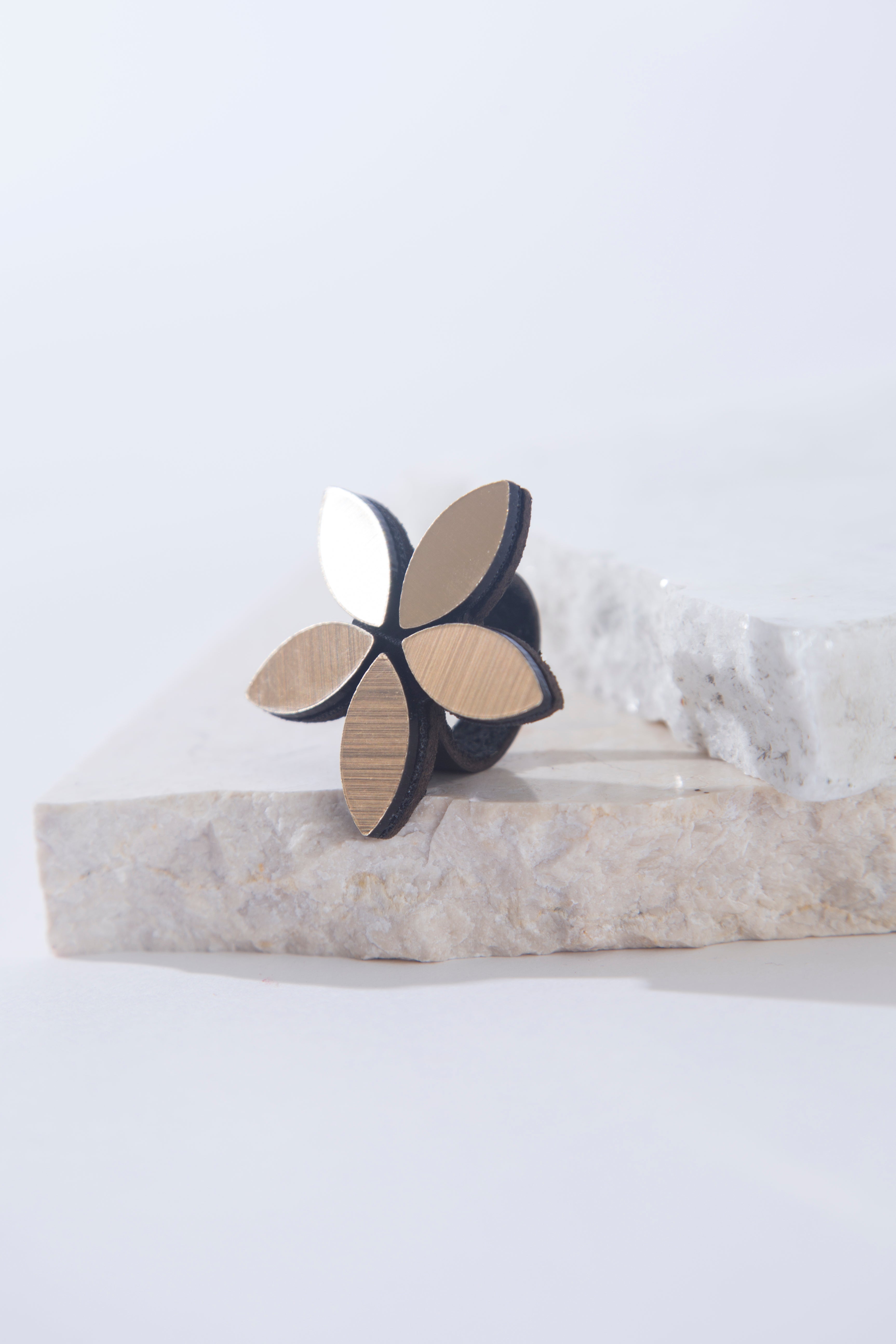Bague Kate Leaves Flower
