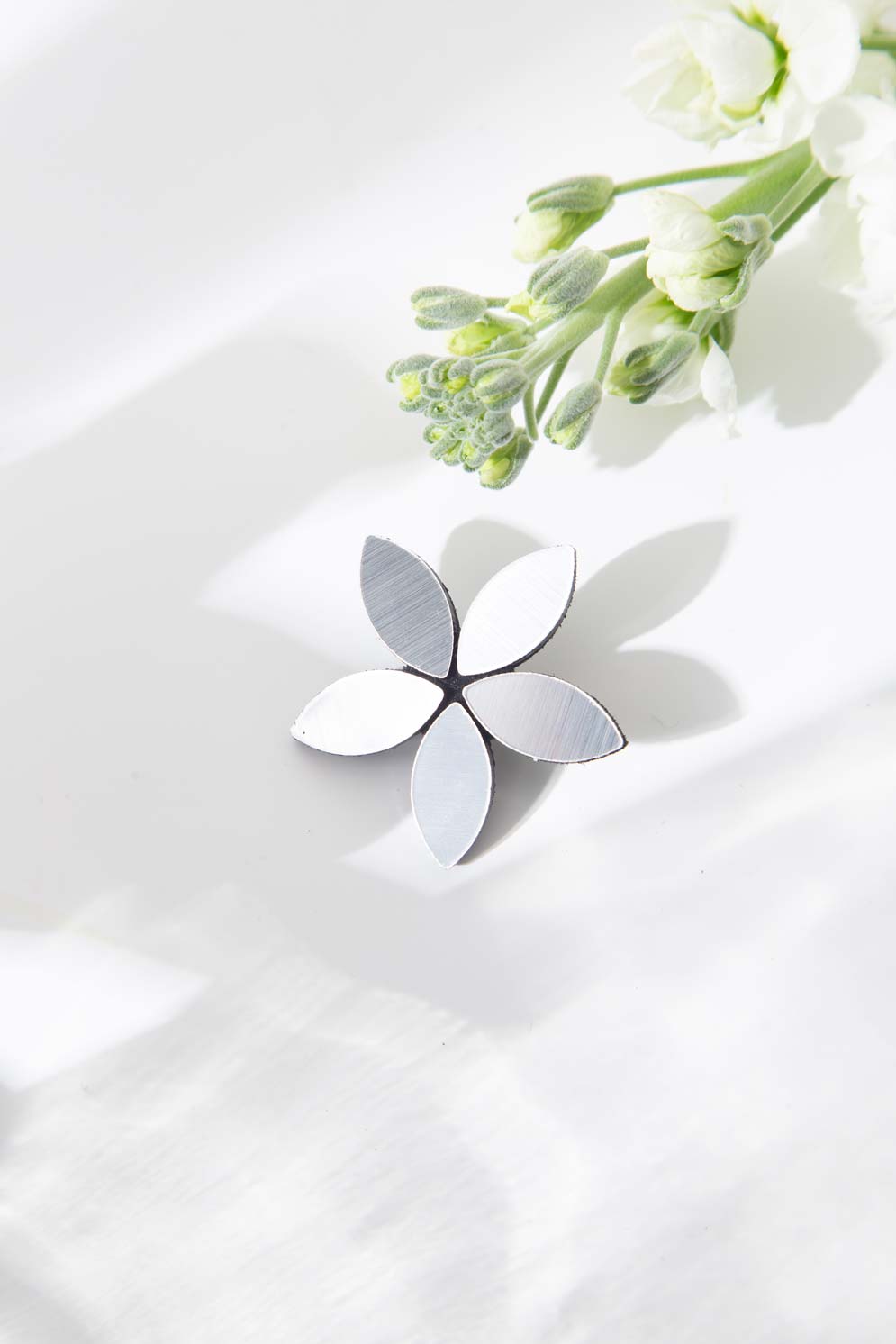 Kate Leaves Pin - Silver