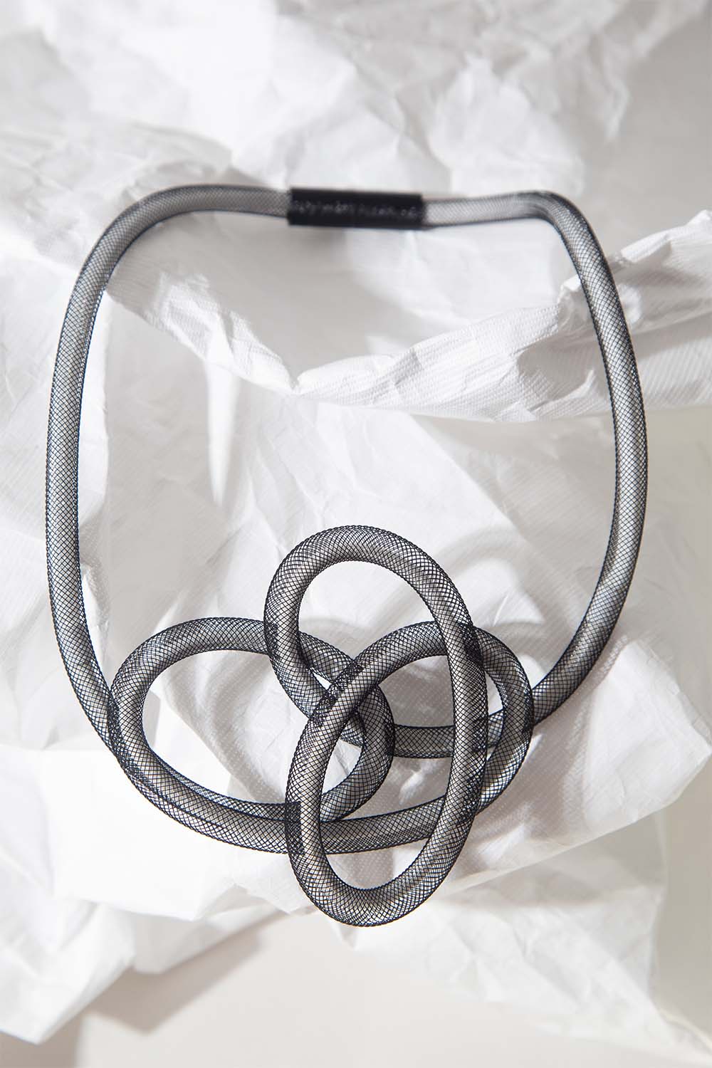 Life Short Necklace - Black/White