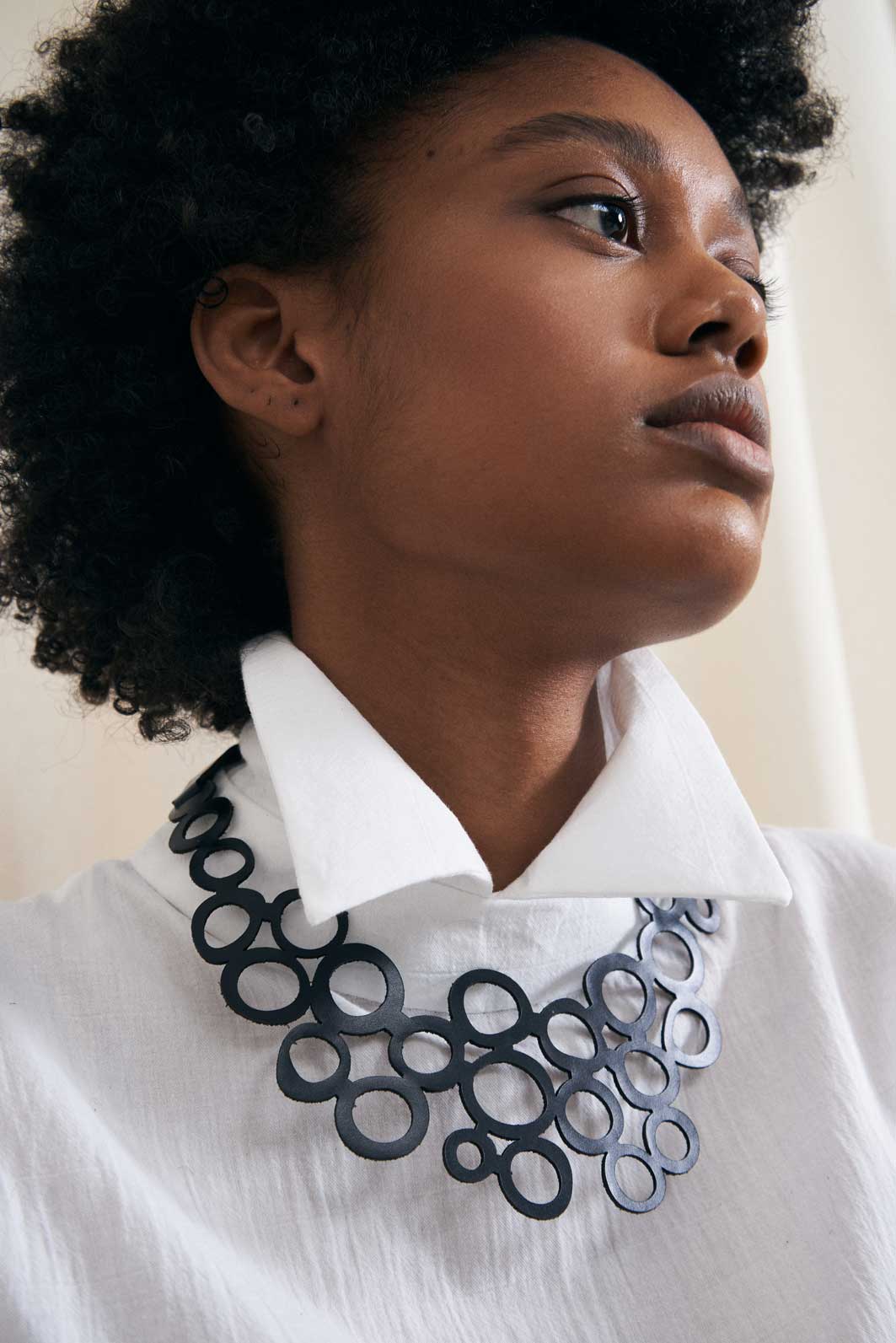 Collar Lightplay - Negro