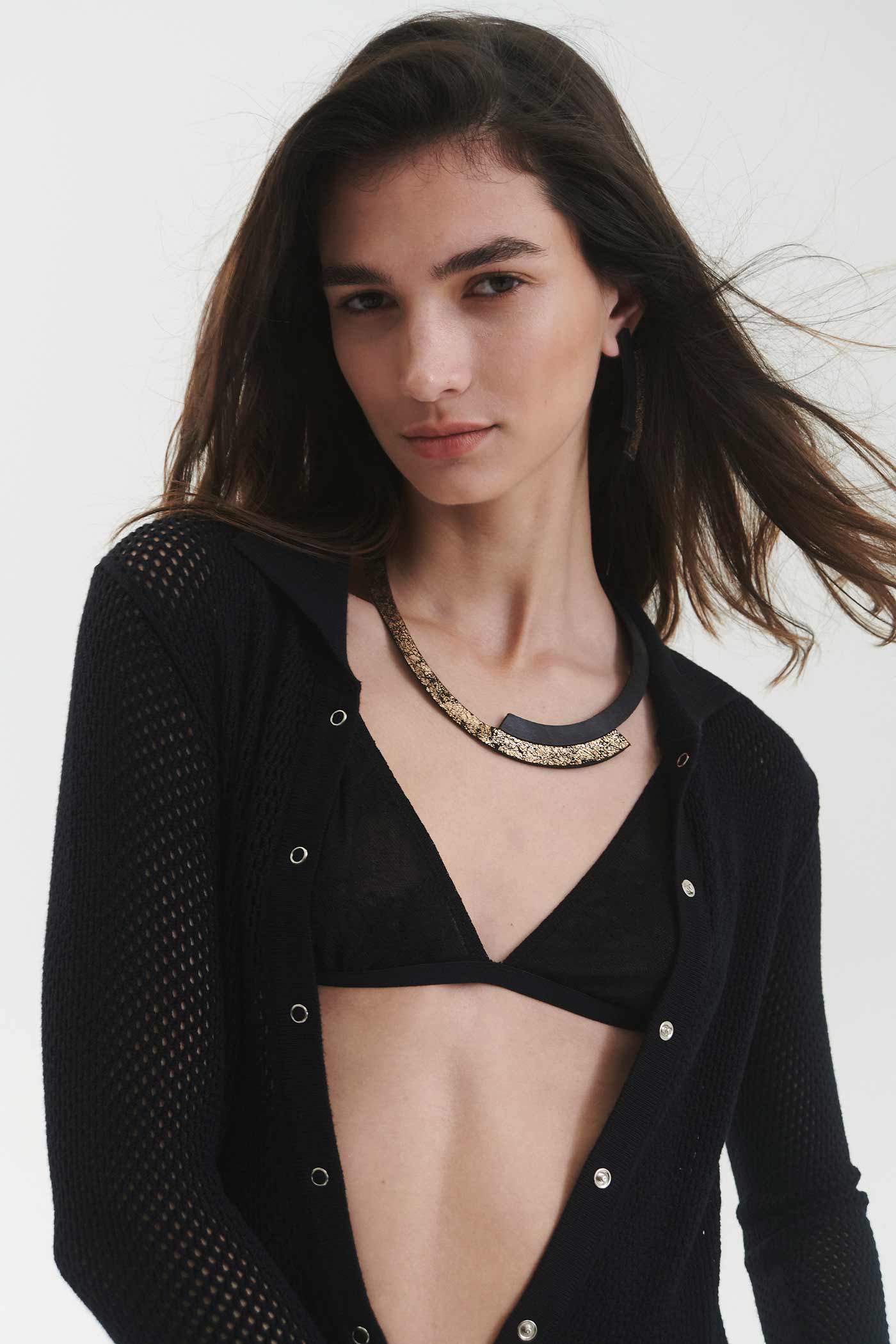 Duo Round Necklace - Black/Gold