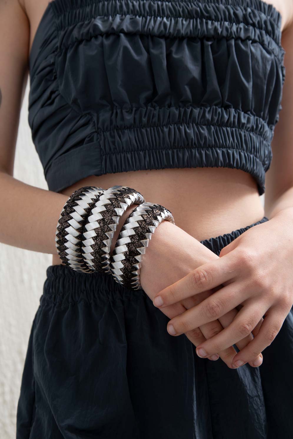Rainbow Bracelet Woven - Silver/Black