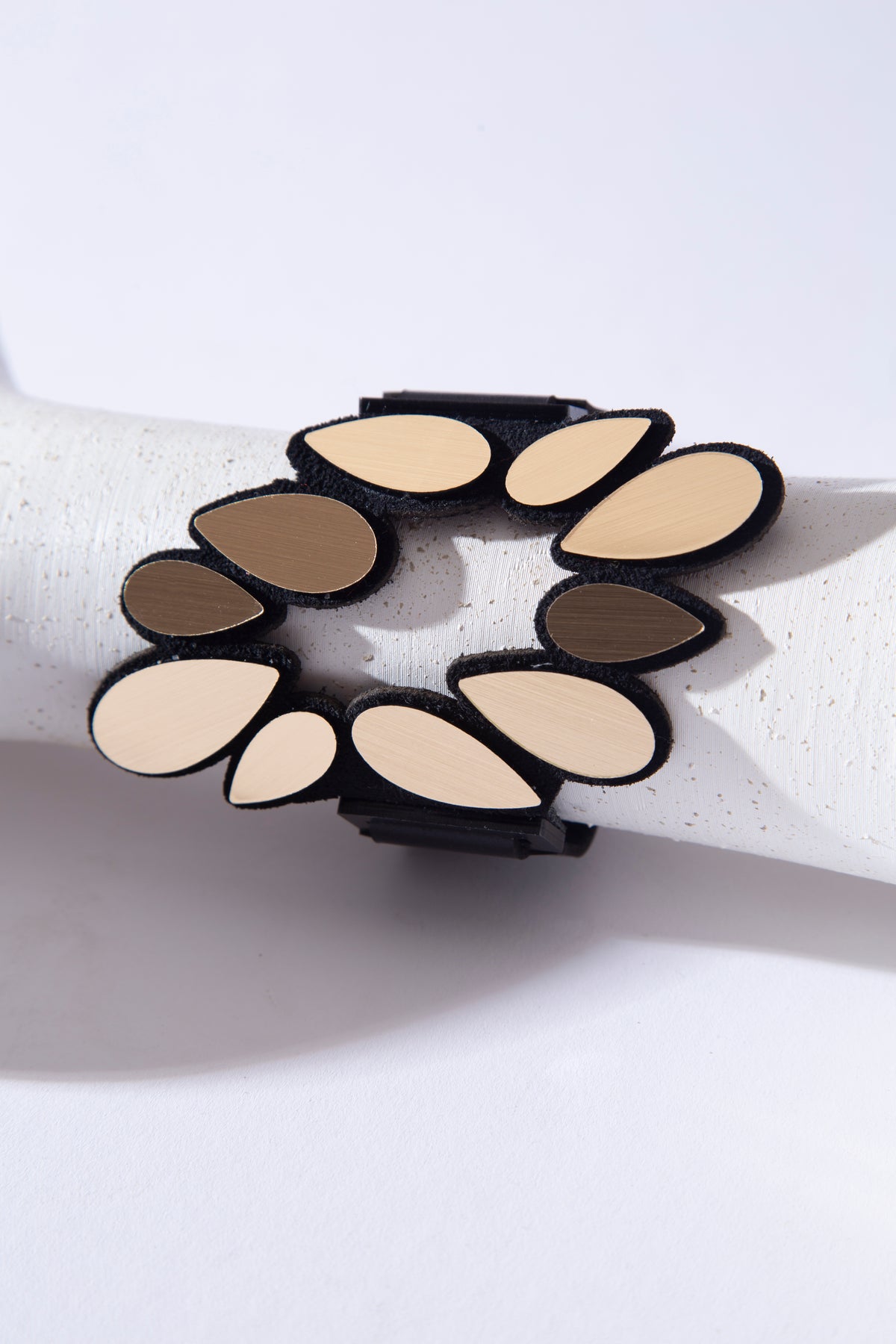 Raindrop Bracelet - Gold