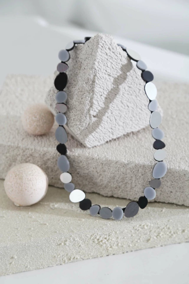 Collar Organic Reflections Redondo - Plata/Negro