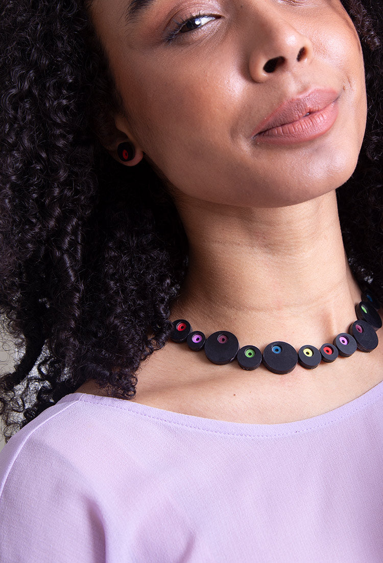 Abstraction Necklace Round Eyes - Black/Rainbow