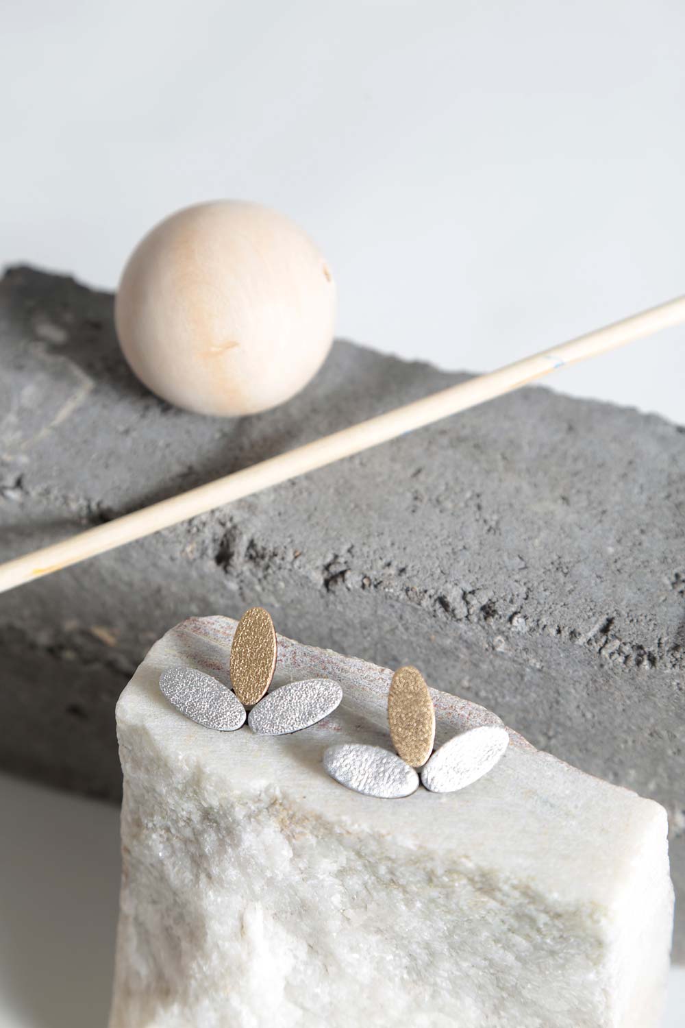 Emma Earrings Small - Silver/Gold