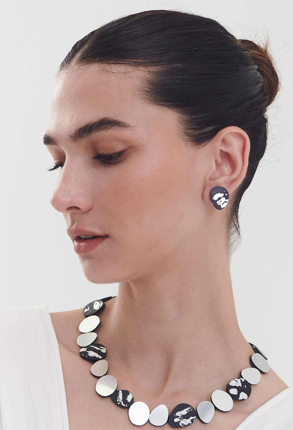 Organic Reflections Earrings 1 Stones - Silver/Black