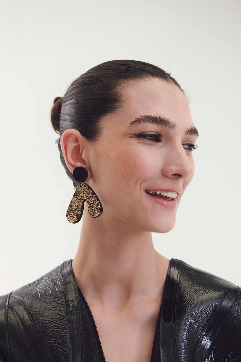 Audrey Earrings V Asymmetric - Black+Gold