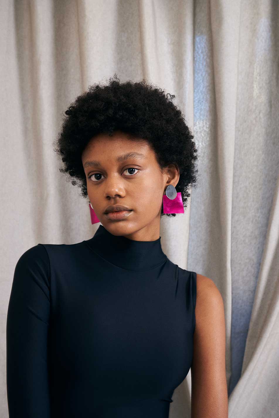 Pendientes Audrey Cuadrados - Plata/Fucsia