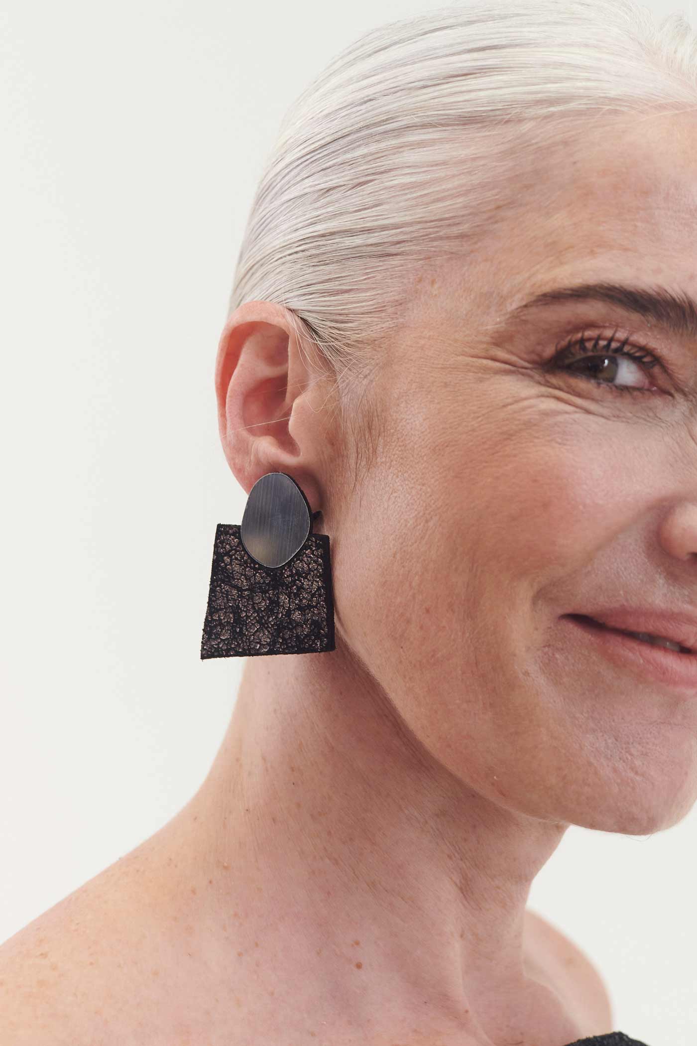 Boucles d'oreilles Audrey Carrés Pointus - Argent+Étain