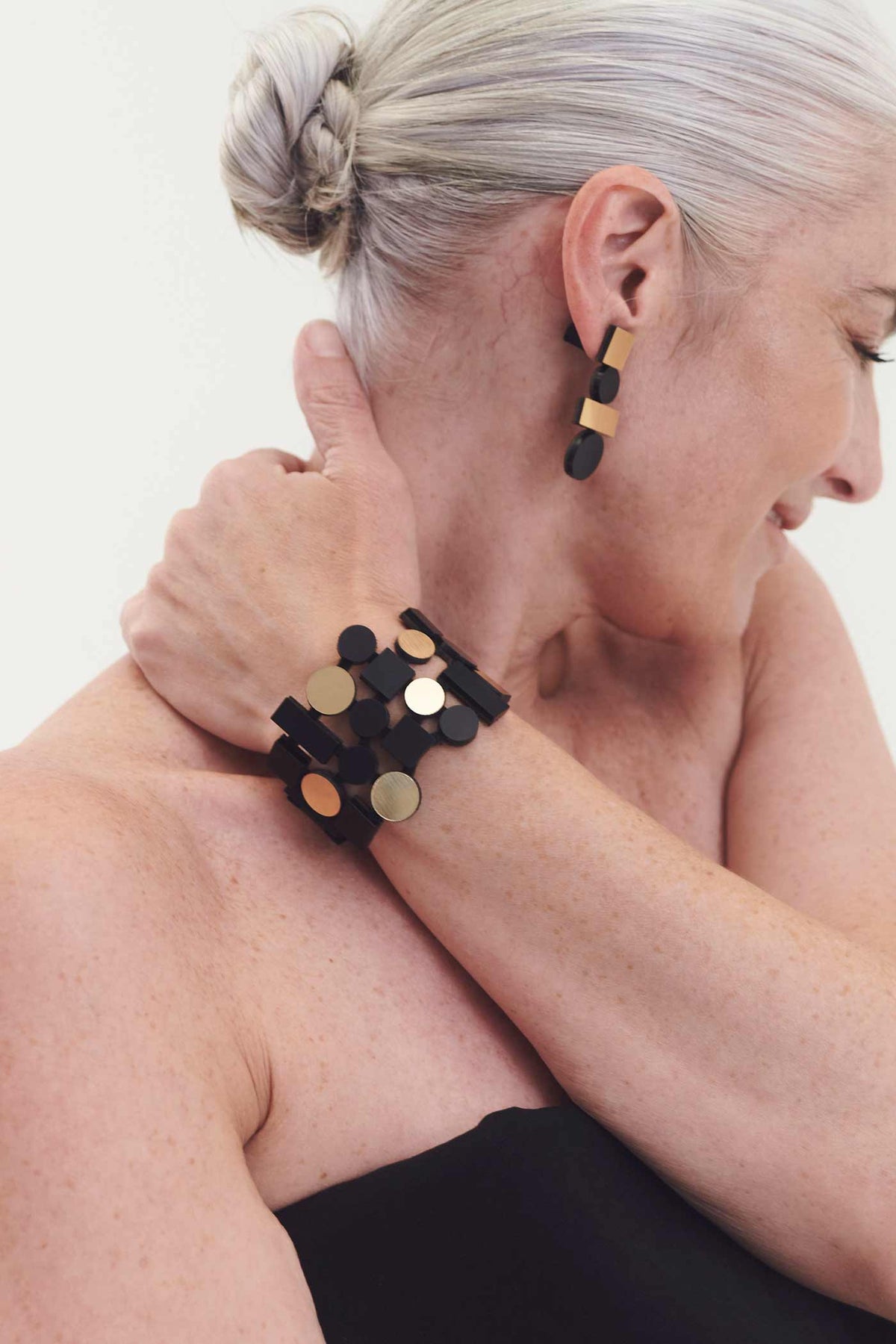 Bauhaus Acrylarmband - Schwarz+Gold