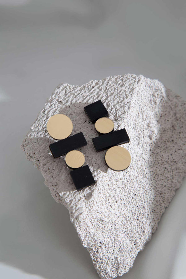 Boucles d'Oreilles Bauhaus Larges - Noir+Or