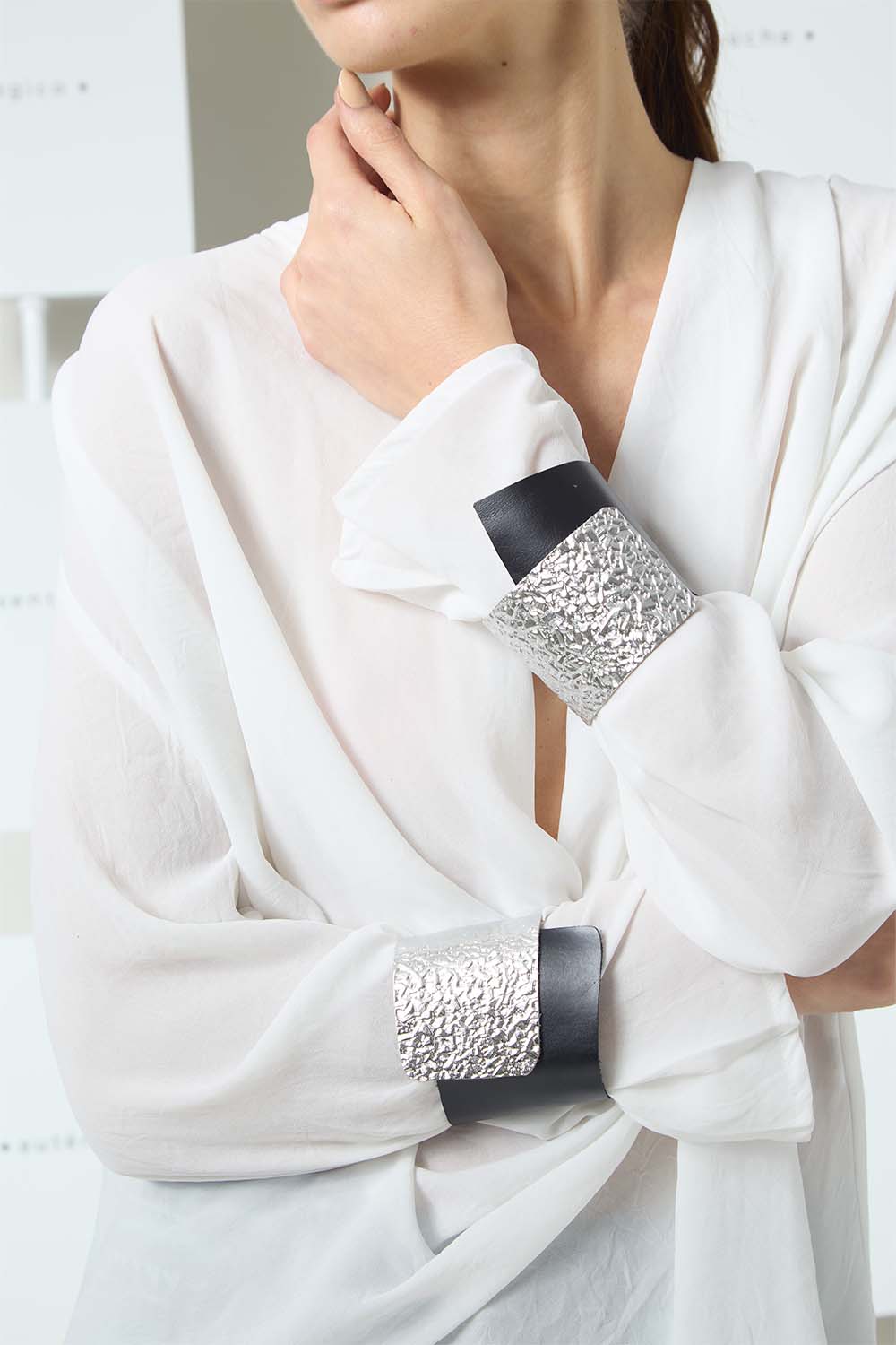 Bauhaus Lederarmband - Silber/Gold