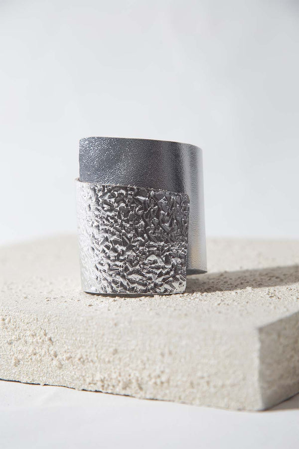 Brazalete Bauhaus Cuero - Plata/Oro
