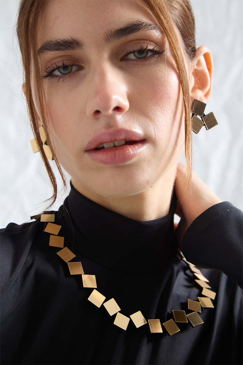 Bauhaus Necklace Round Squares - Gold*