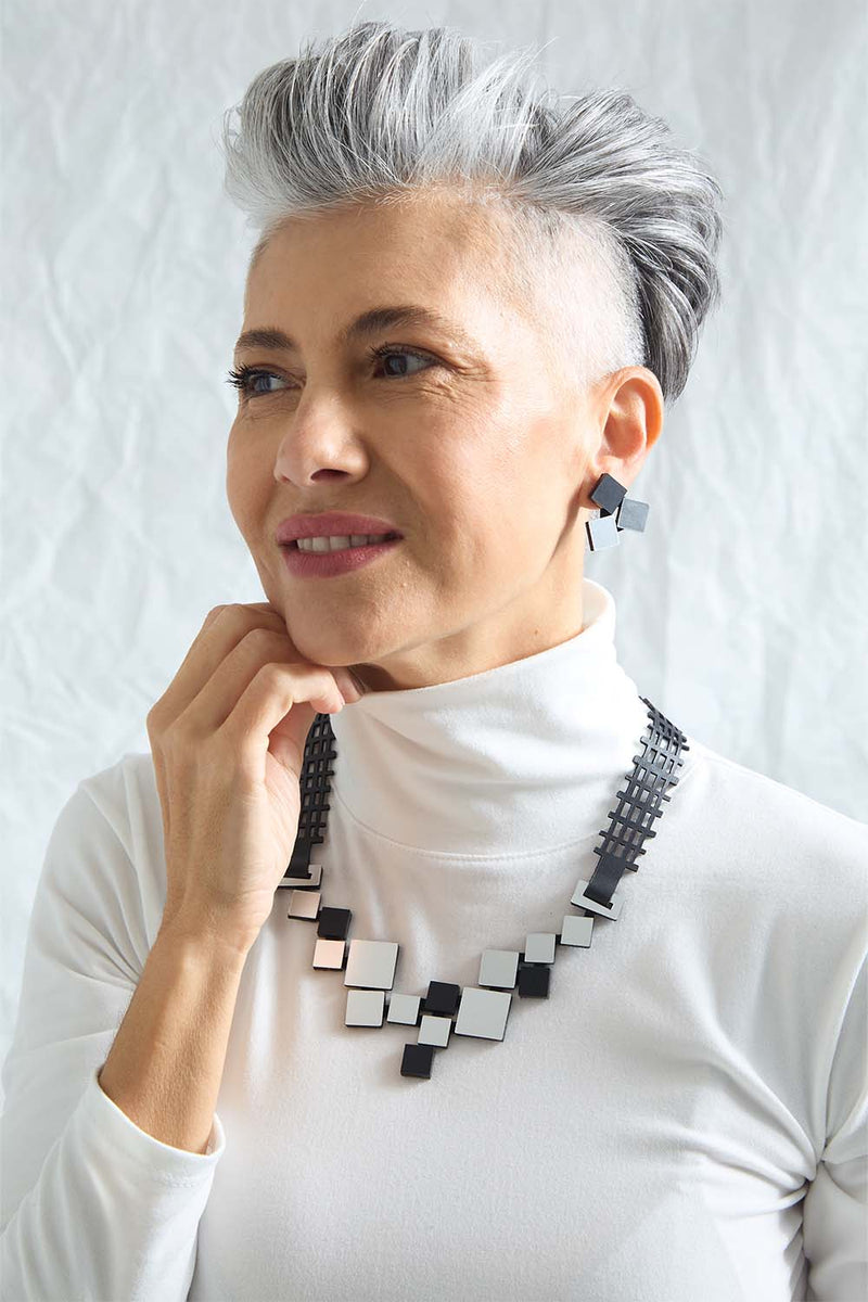 Bauhaus Earrings 3 Squares - Silver/Black*