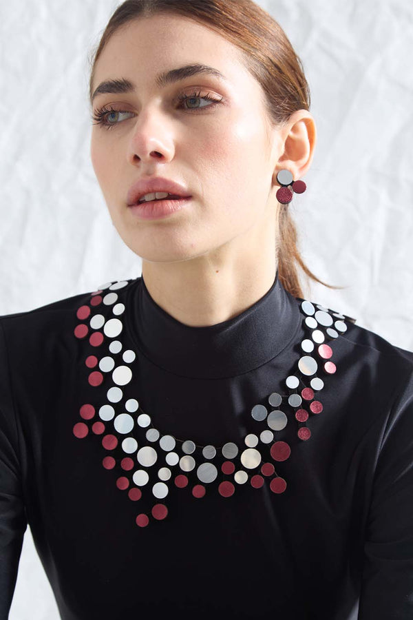 Collar Abstraction New - Plata/Burgundy
