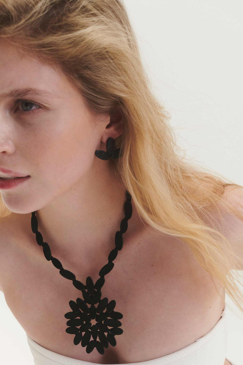 Emma Necklace Medallion - Black