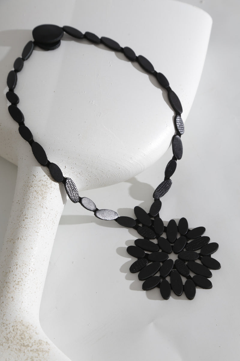 Emma Necklace Medallion - Black