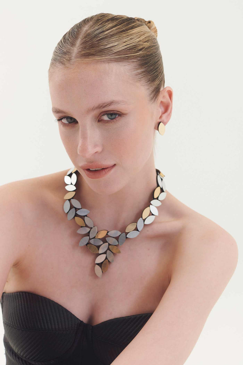 Kate Leaves V Necklace - Silver/Gold *