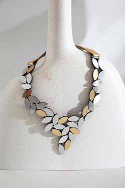 Kate Leaves V Necklace - Silver/Gold *