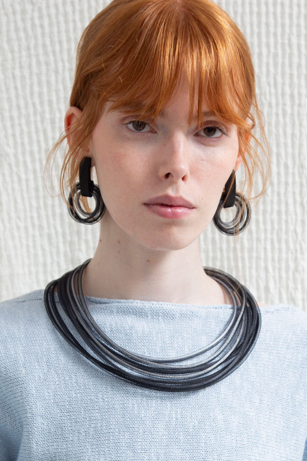Life Necklace Round - Black/Gray/White
