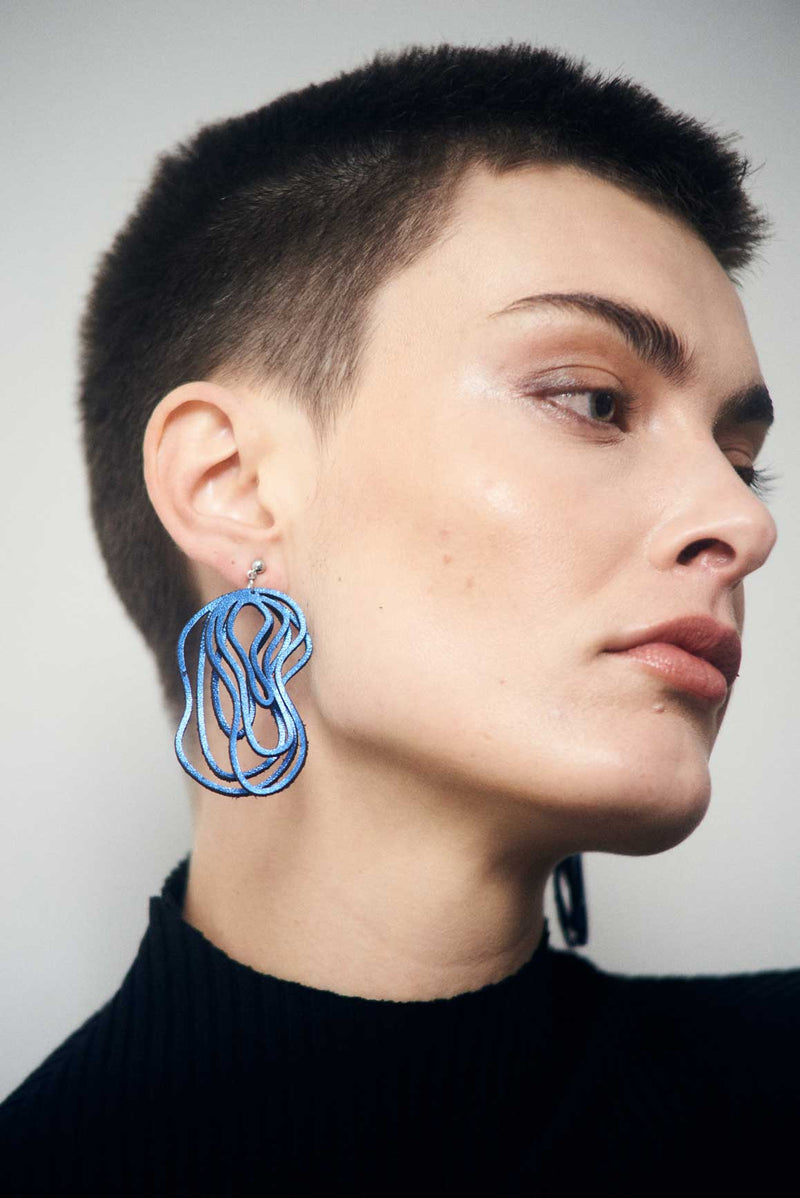 Pendientes Curves Duo - Azul Metalizado