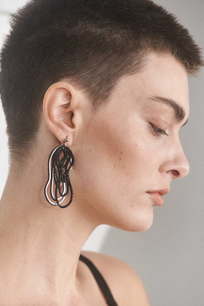 Curves Duo Earrings - Small - Silver+Black