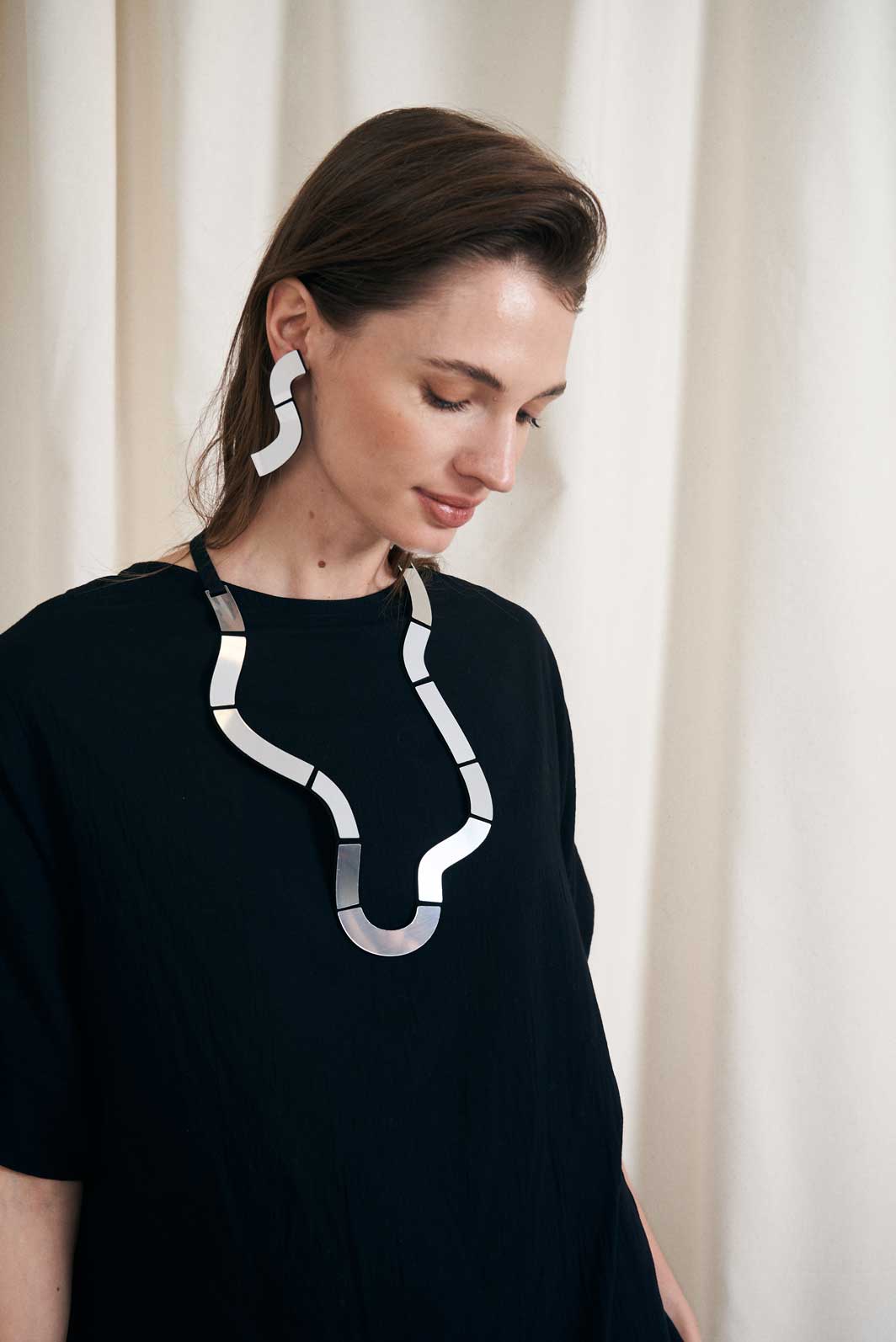 Collar Mies Wave Largo - Plata