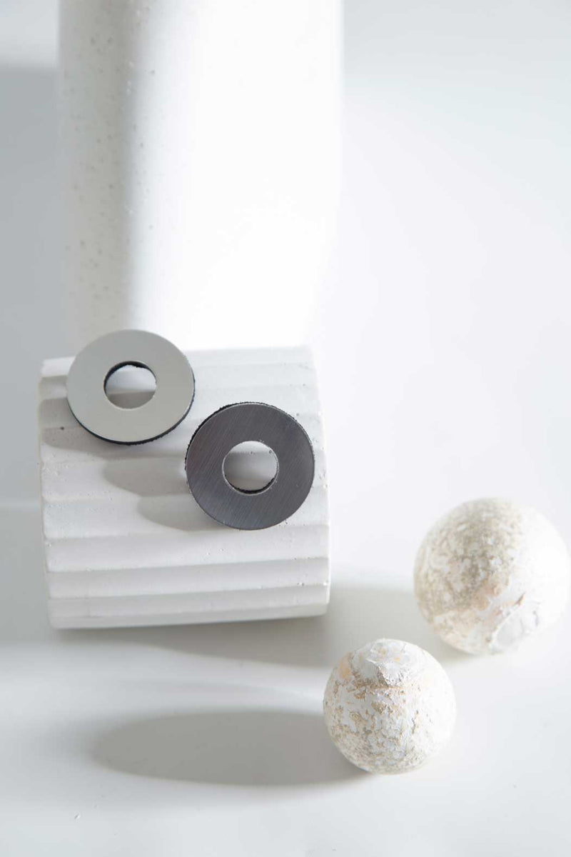 Mies Kreis Ohrringe Ohrstecker - Silber