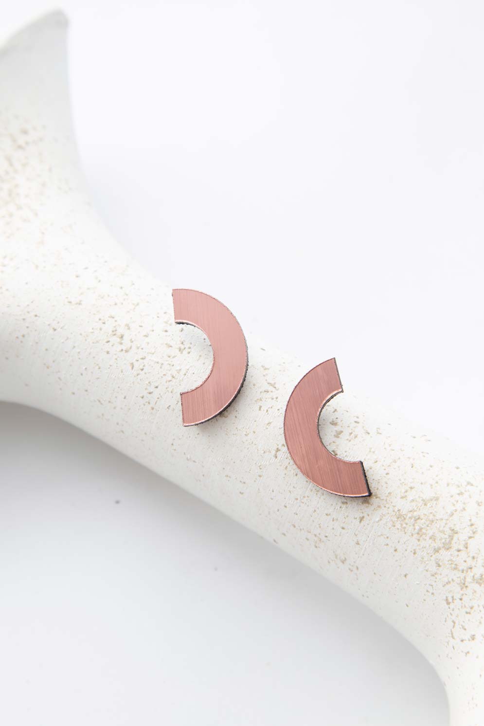 Mies Arc Earrings - Cooper
