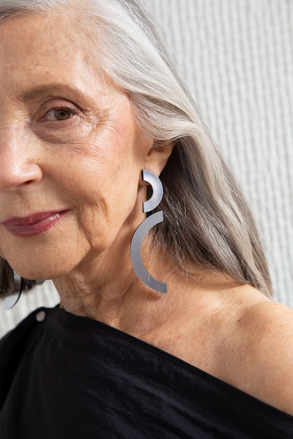 Mies Double Arc Earrings - Silver