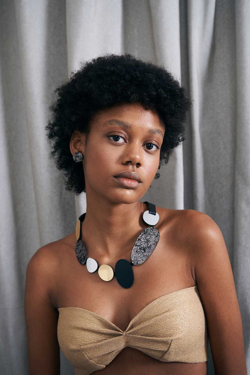 Collier rond Réflexions organiques - Argent + Noir + Or + Étain