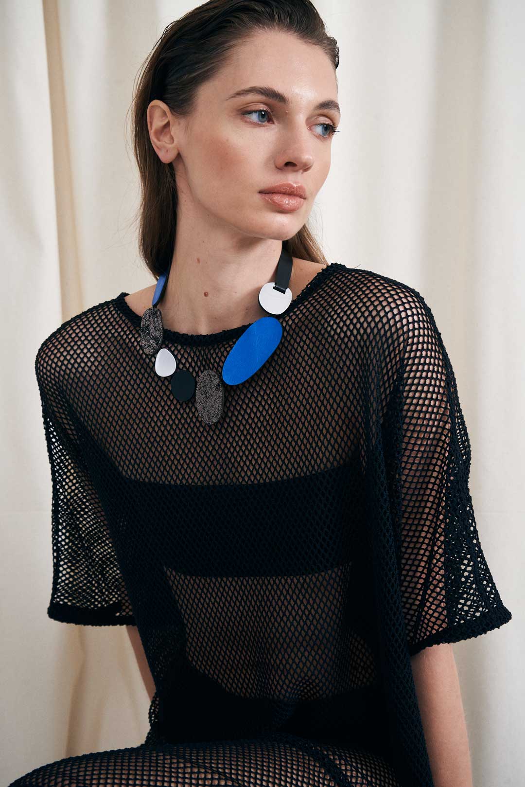 Collar Organic Reflections - Plata/Negro/Peltre/Azul