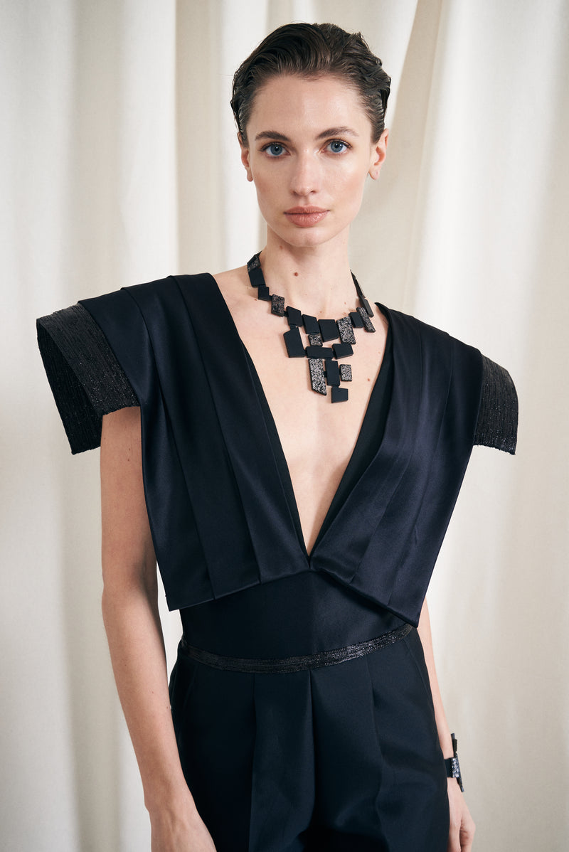Piet V Necklace - Black Pewter