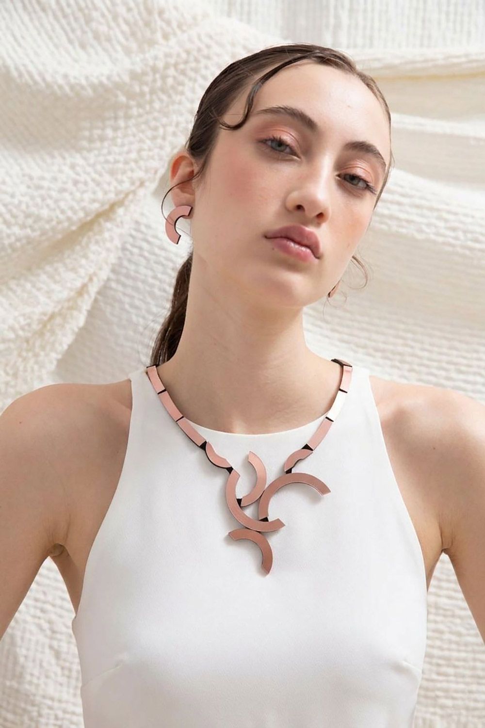 Mies Orbit Necklace Medium - Cooper