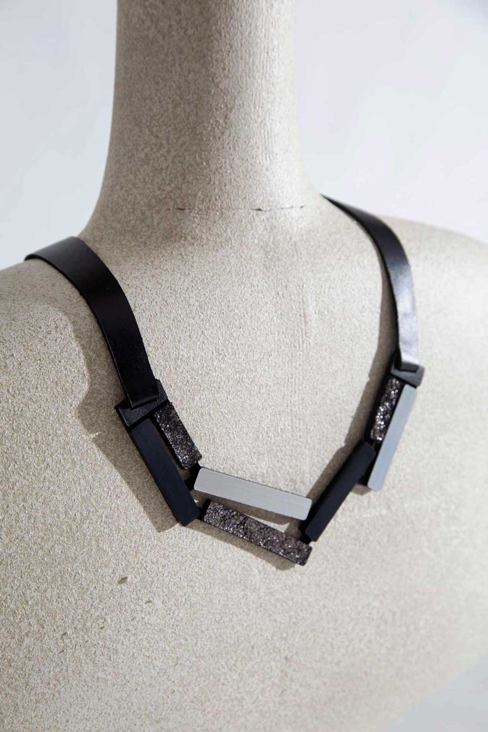 Collier moyen Ray