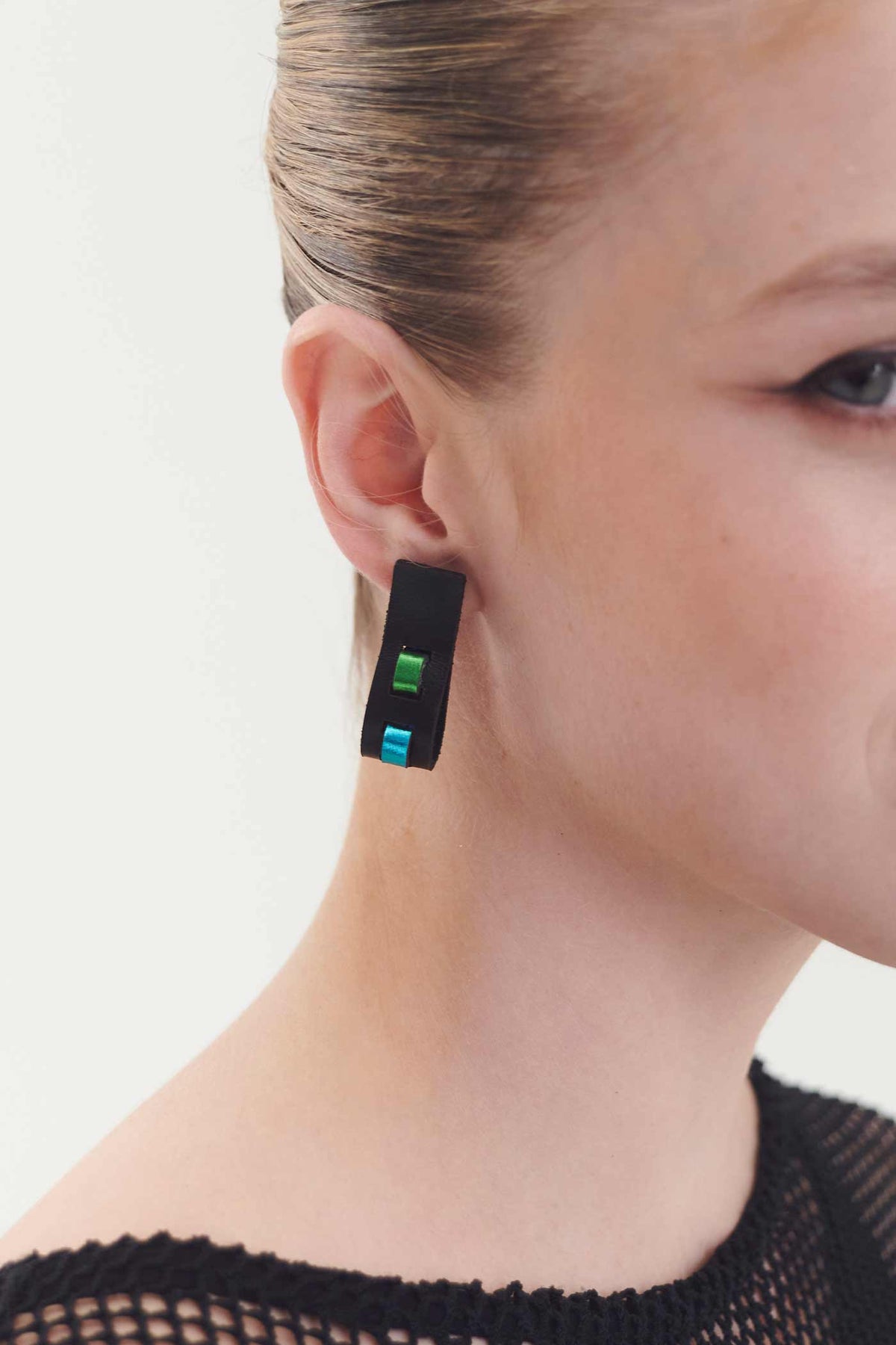 Pendientes  Rainbow Threads - Negro/Colores fríos