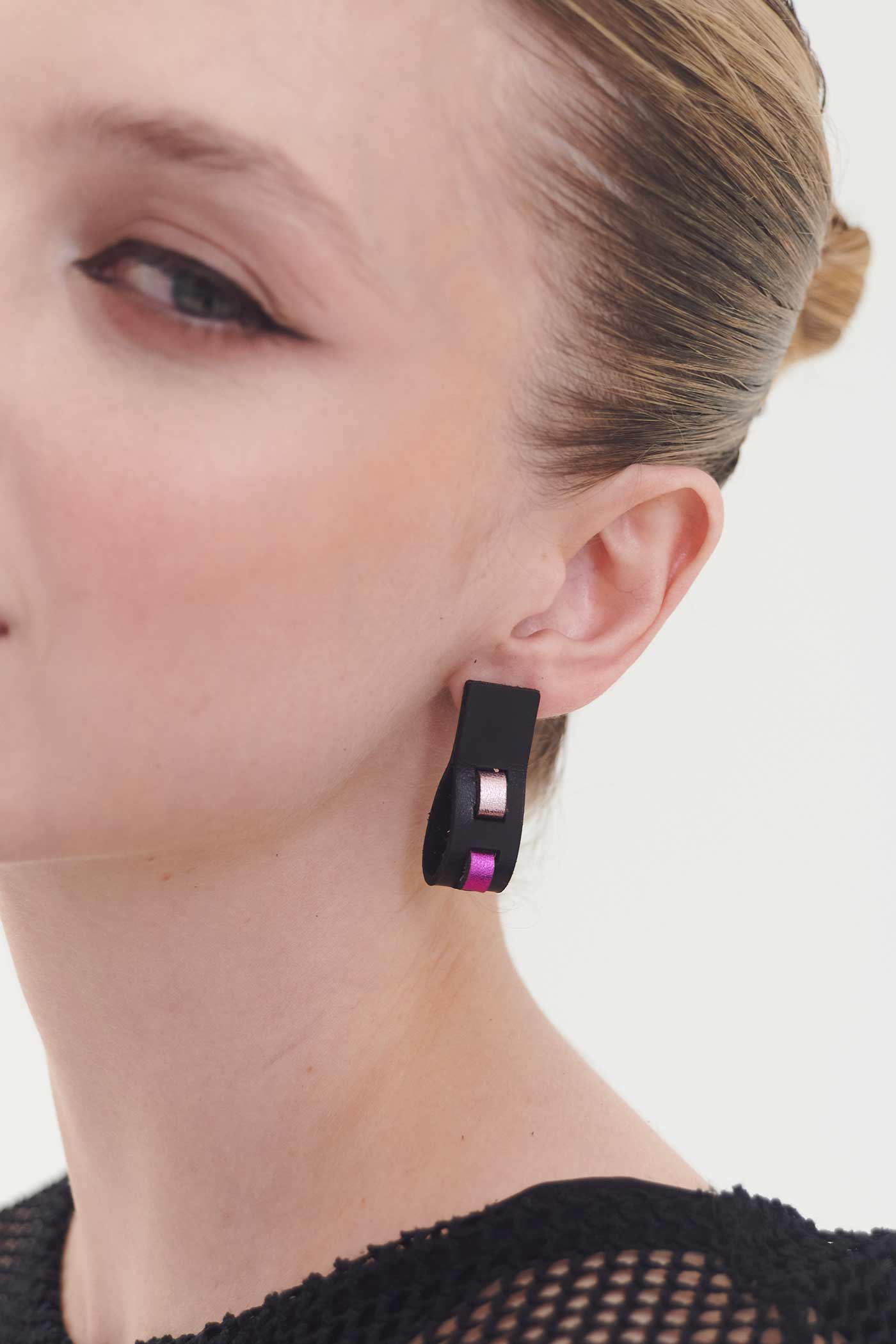 Pendientes  Rainbow Threads - Negro/Colores fríos