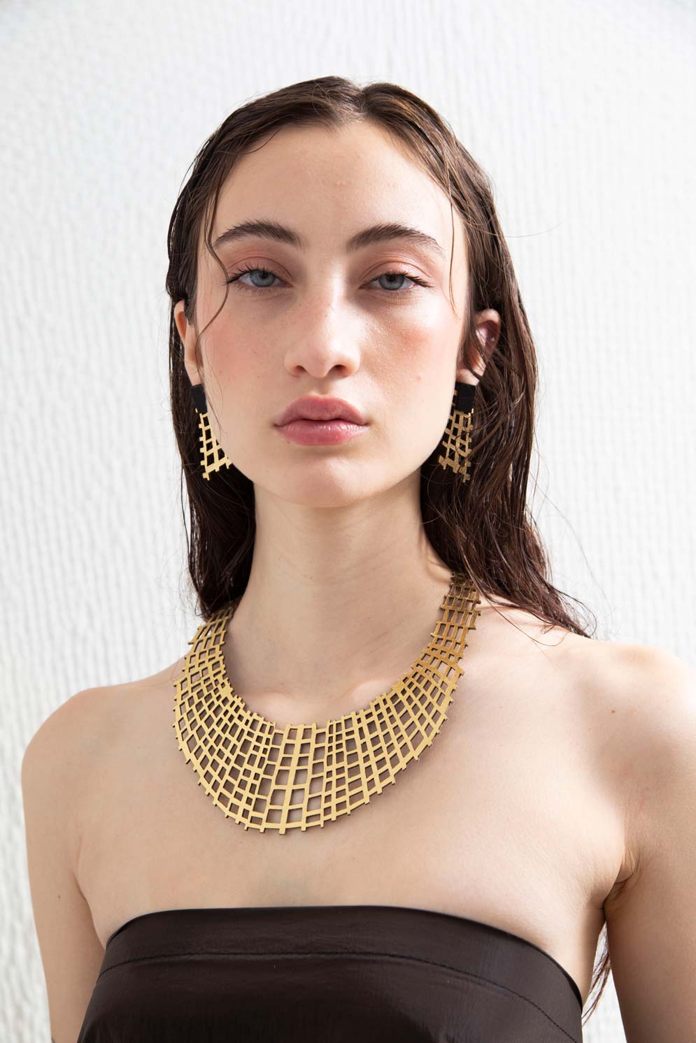 Scarlett Earrings - Black/Gold