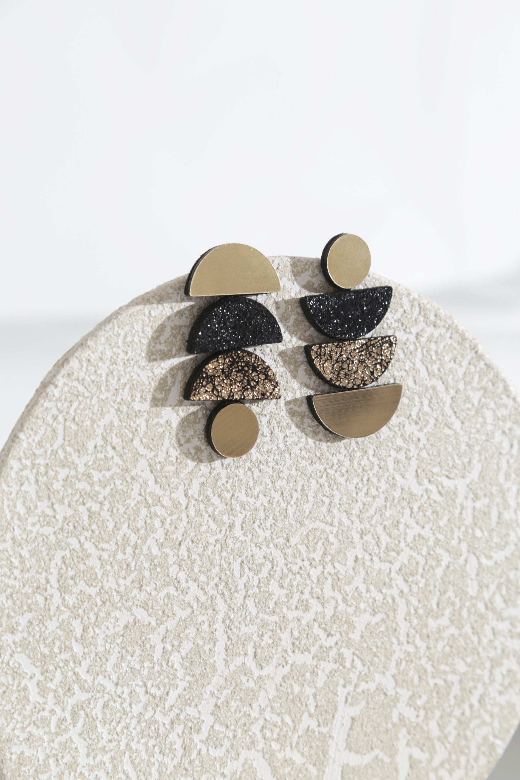 Pendientes Sophie's Vision Semicircle  - Oro/Negro
