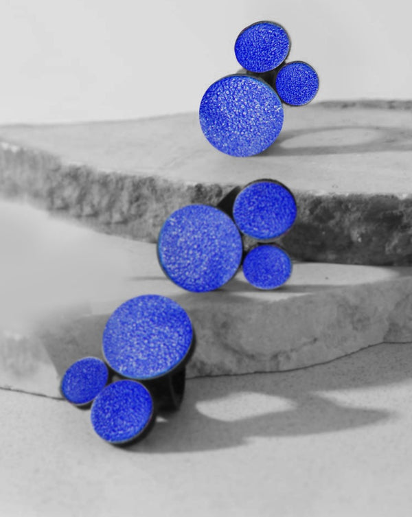 Abstraction Ring 3 Circles - Metallic Blue Leather *