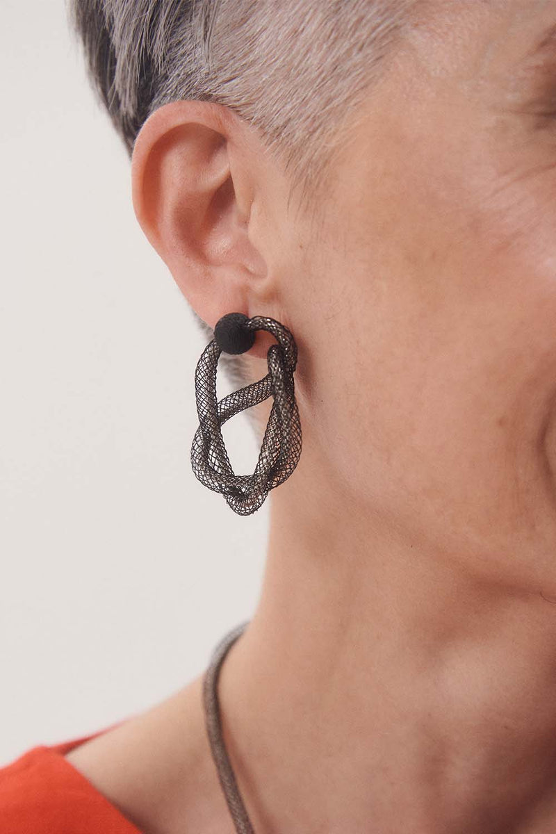 Life Earrings Chain - Silver/Black *