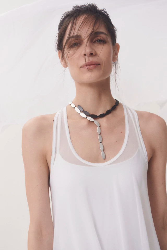 Emma Y Necklace - Silver/Black