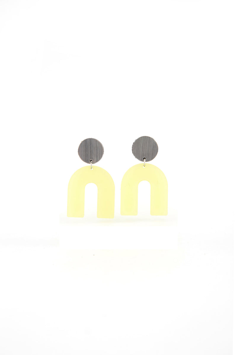 Audrey Arch Short Earrings