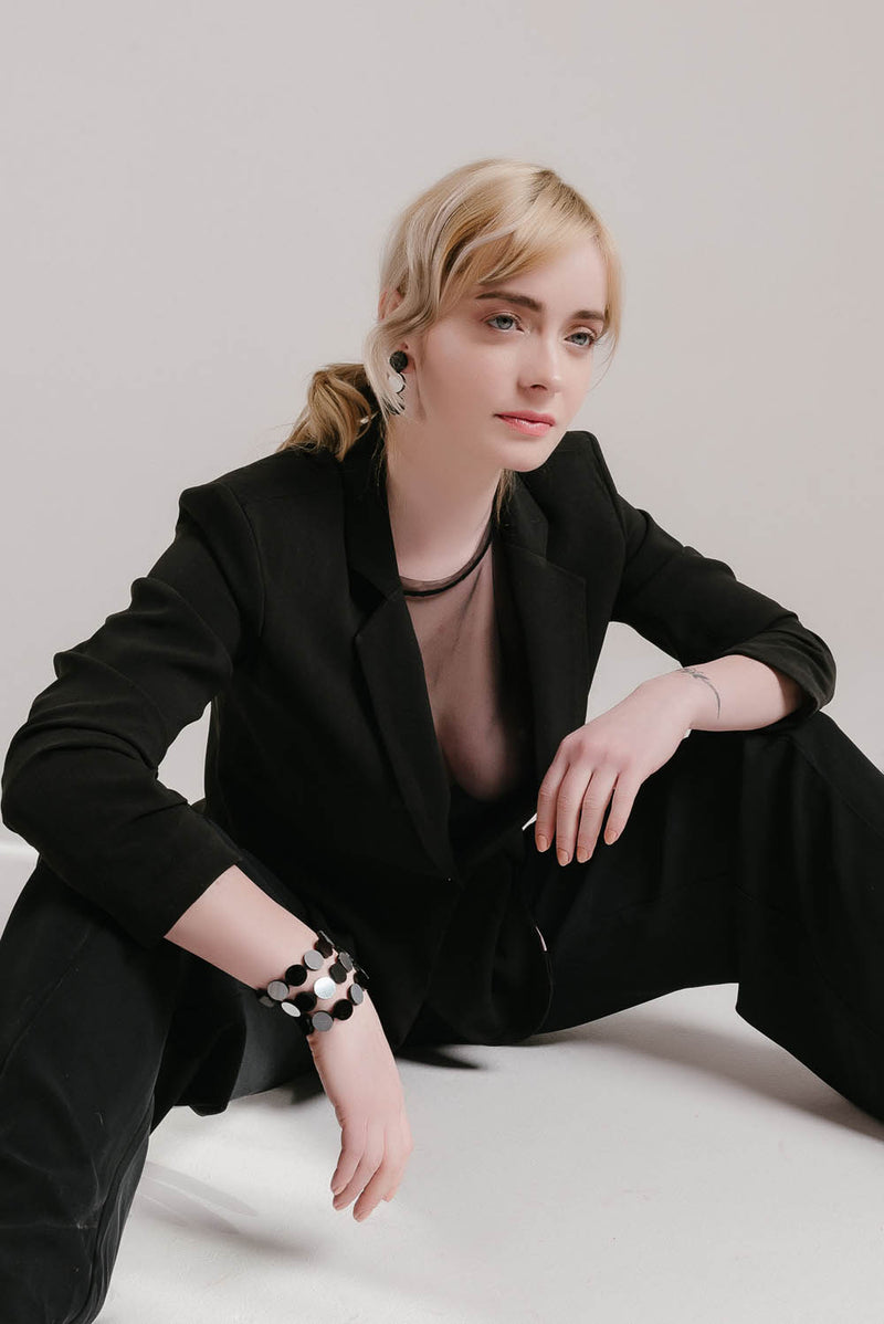 Abstraktes Armband in Silber &amp; Schwarz