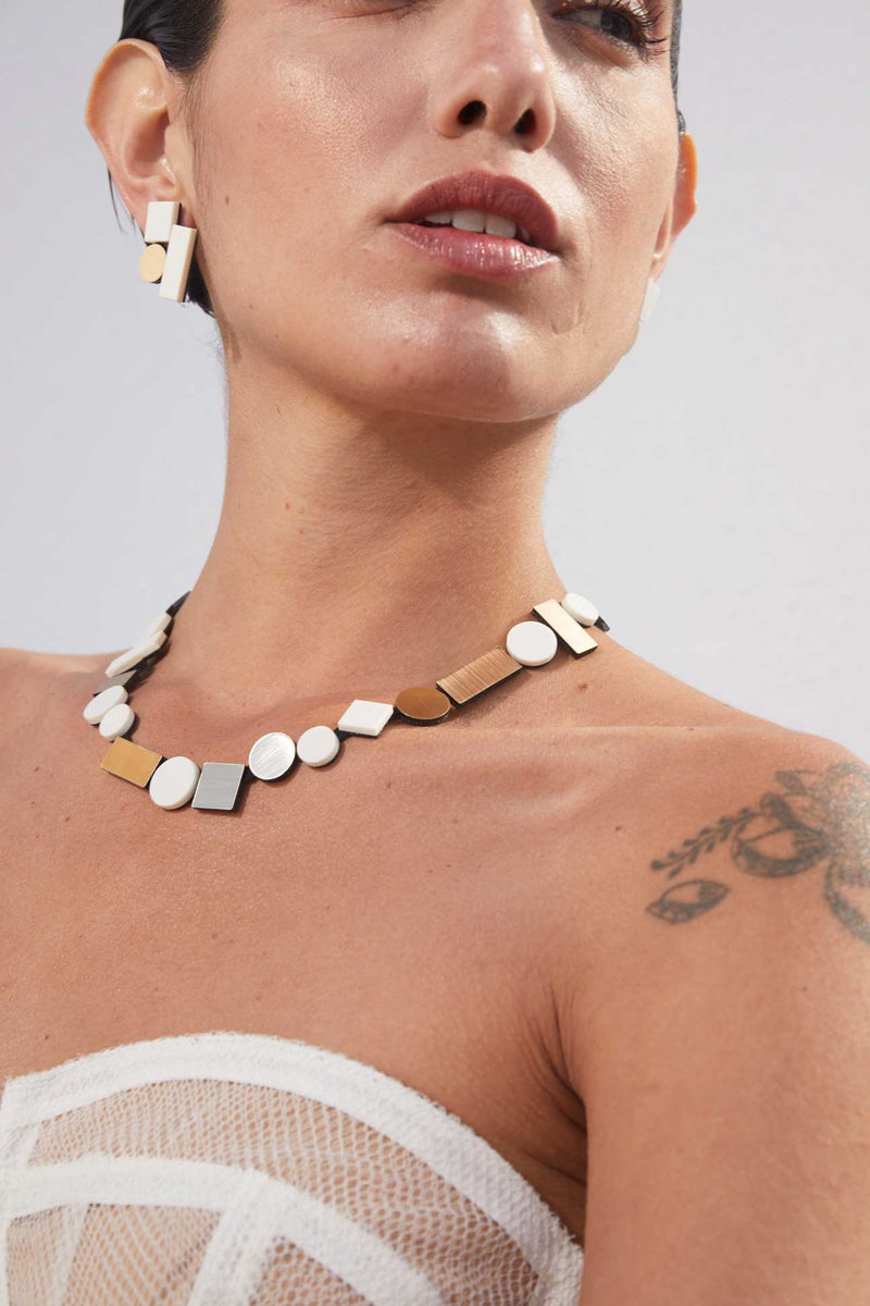 Bauhaus Necklace Round - Ivory & Gold